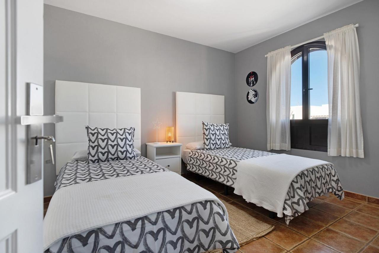 Apartamentos La Estrella III Πλάγια Μπλάνκα Εξωτερικό φωτογραφία